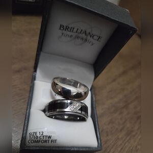 Tungsten Mens Sleek Silver-Toned Bands with Polished Finish Jewelry Rings